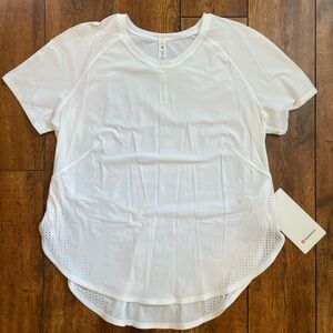 ***NWT*** Lululemon UVP Run Short Sleeve